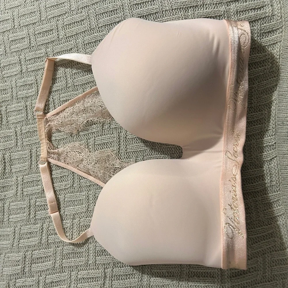 Victoria's Secret Pink T-Shirt Lightly Lined Wireless‎ Lace Bra 32DDD Pink